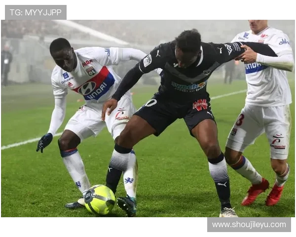 乐鱼成为巴黎足球俱乐部官方赞助商推动体育娱乐深度融合发展战略